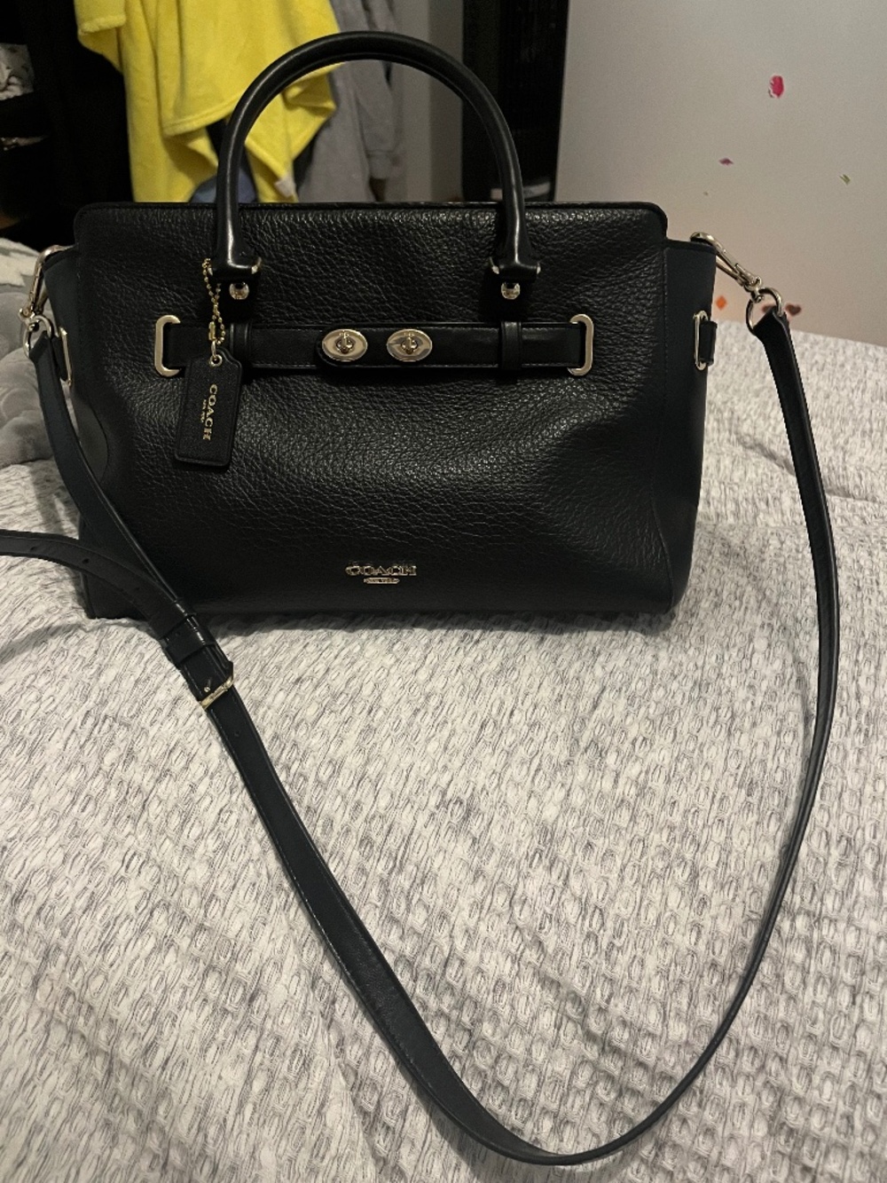 AUTHENTIC COACH BLAKE CARRYALL BAG